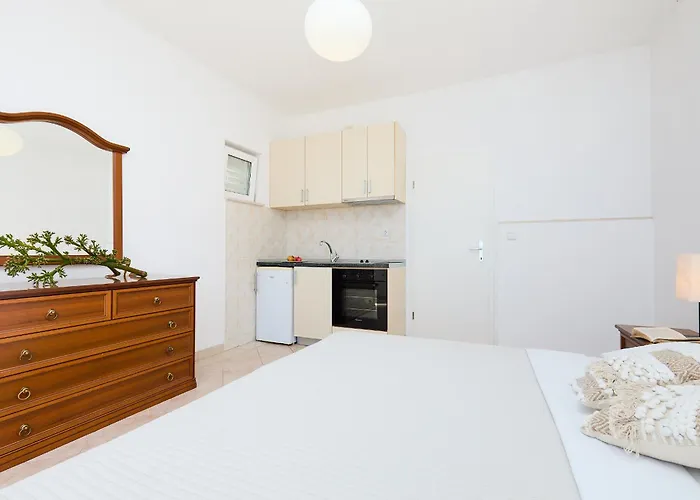 Hedera Estate, Hedera A53 Apartment *