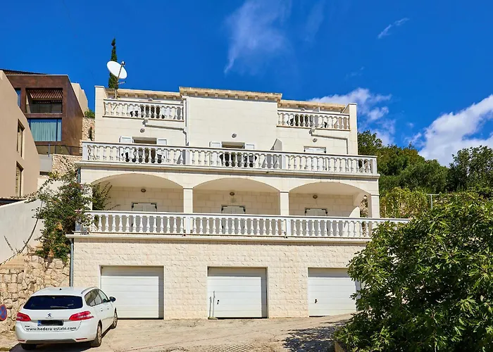 Hedera Estate, Hedera A53 Dubrovnik