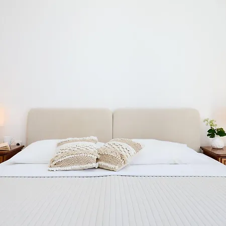 Hedera Estate, Hedera A53