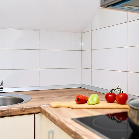 Hedera Estate, Hedera A53