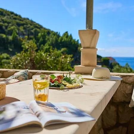 Hedera Estate, Hedera A53 公寓 *